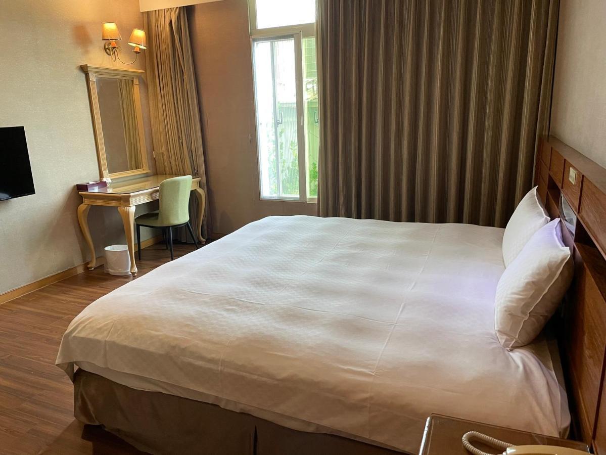 Chia Shih Pao Hotel Taibao Exterior foto